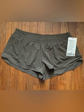 NWT Lululemon Hotty Hot LR (low rise) 
Short 2.5" Army Green Size 14